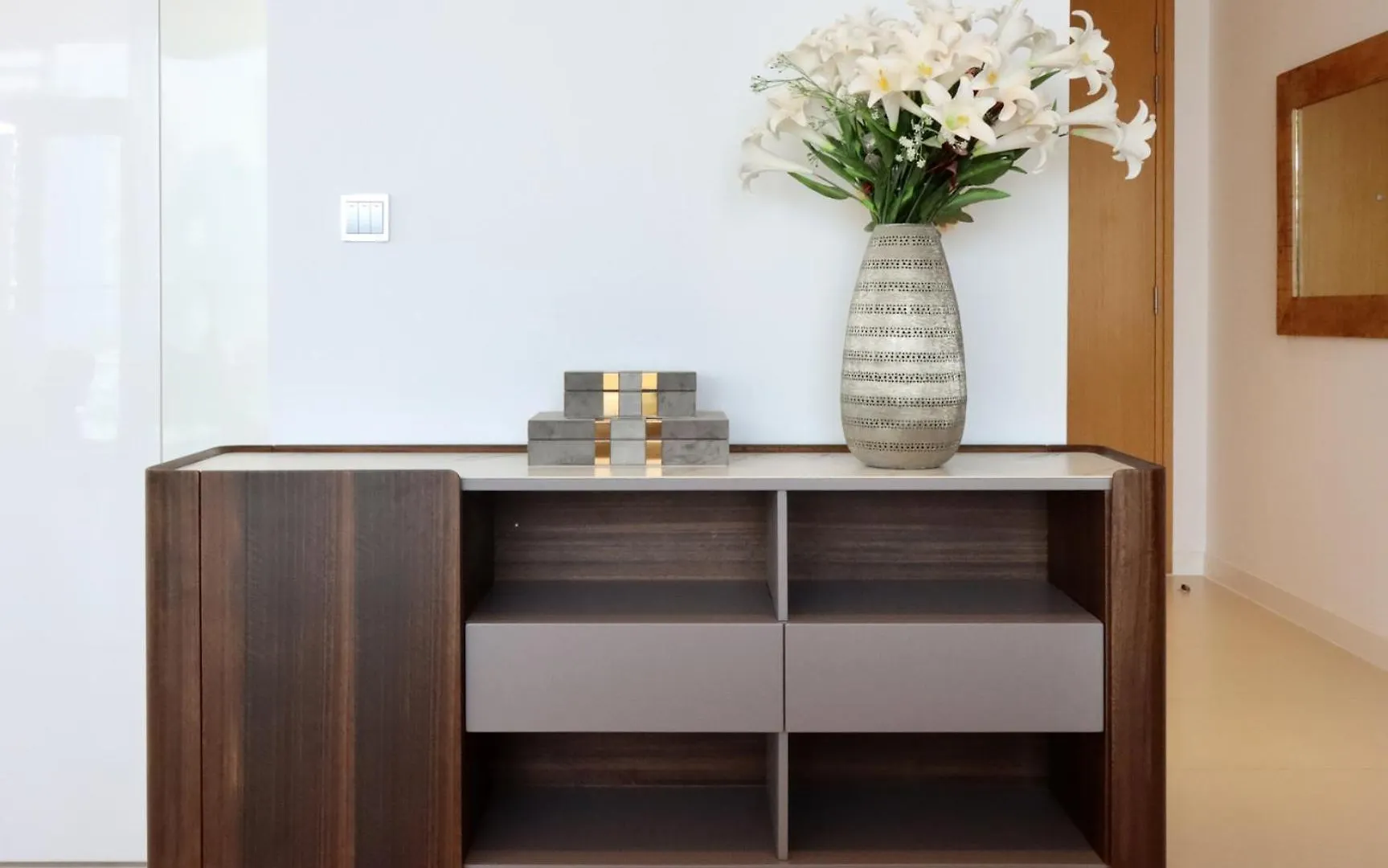 Livbnb Premium 3Br With Maids Sea Ain Dubai And Marina Views Apartman